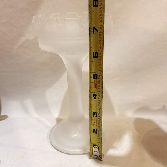Vintage PartyLite Castle Turret Frosted Satin Glass Candle Holder 7.25 inch - Picture 2 of 5